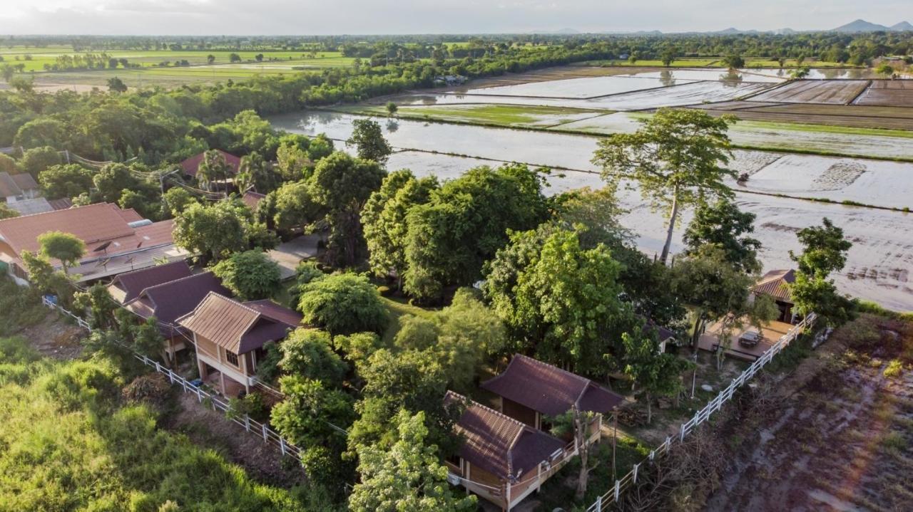 Baan Kasemsuk Resort Sam Chuk Exterior photo